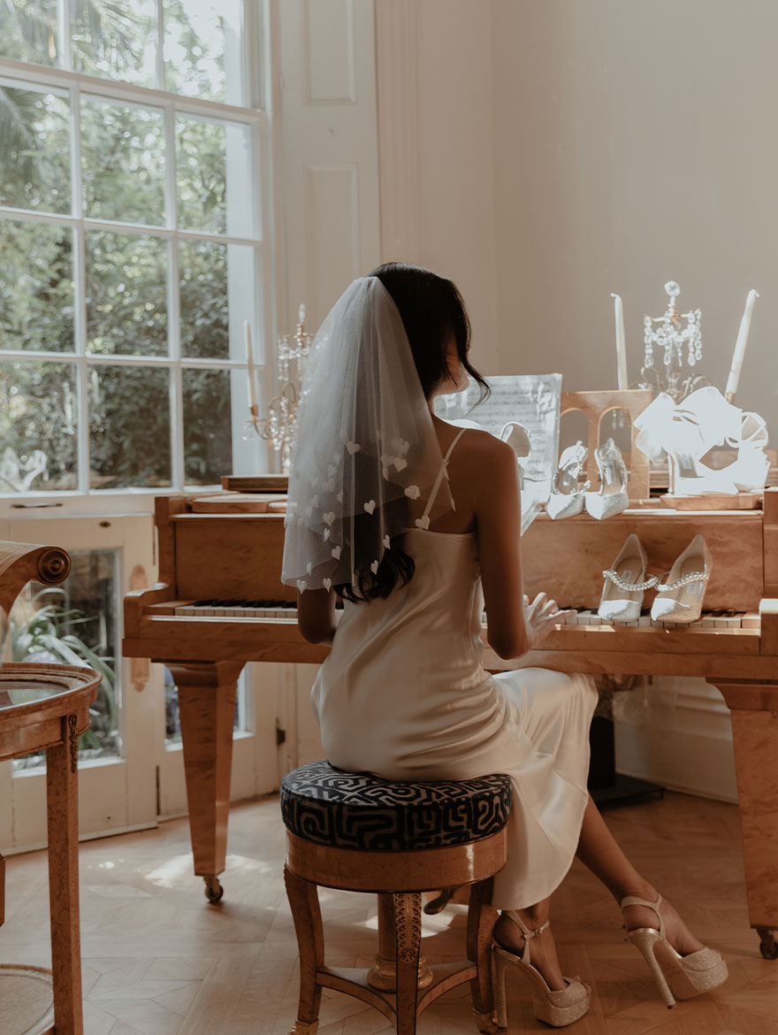Heart Trim Veil – Gigi & Olive display picture 1