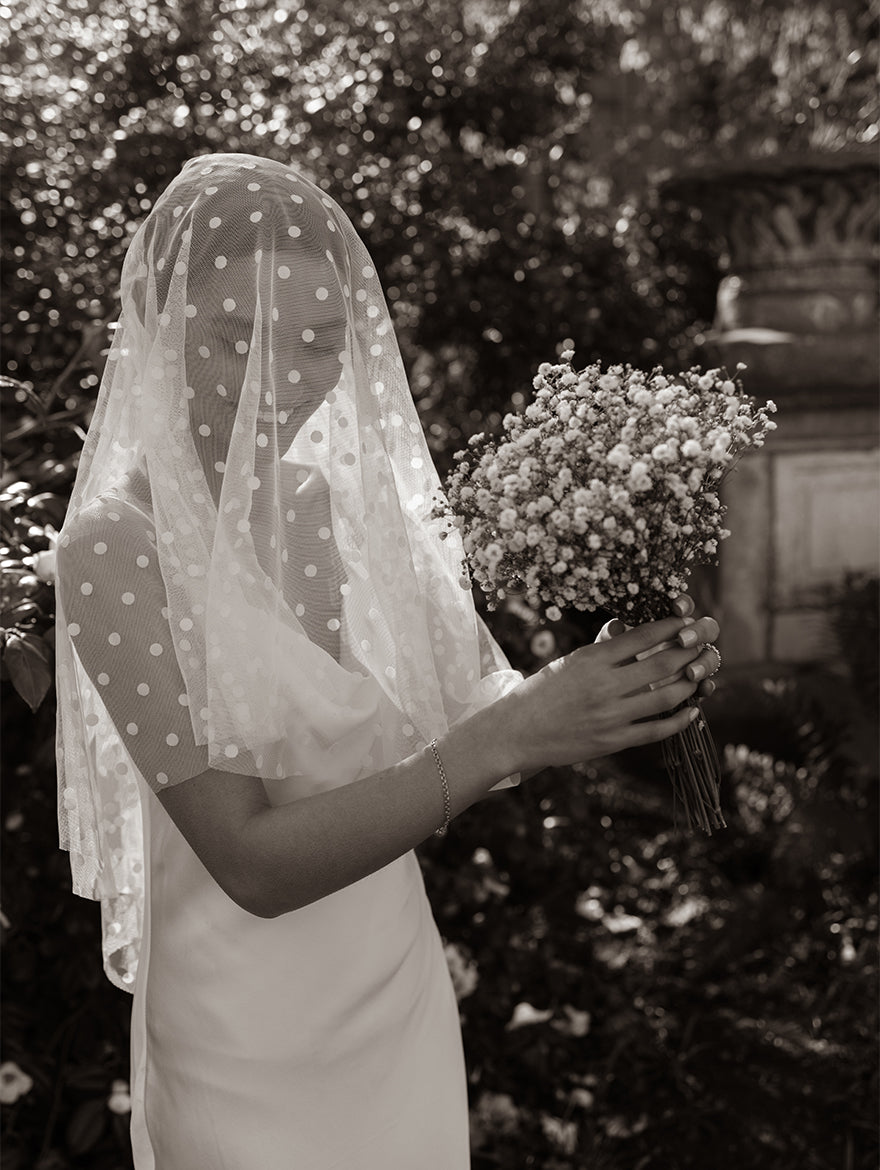 Large Polka Dot Midi Veil – Gigi & Olive