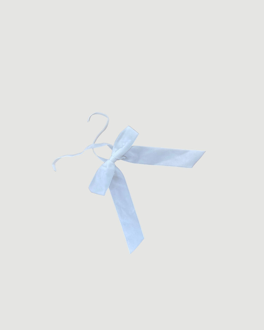 Sample Sale Velvet Place Bow Setting