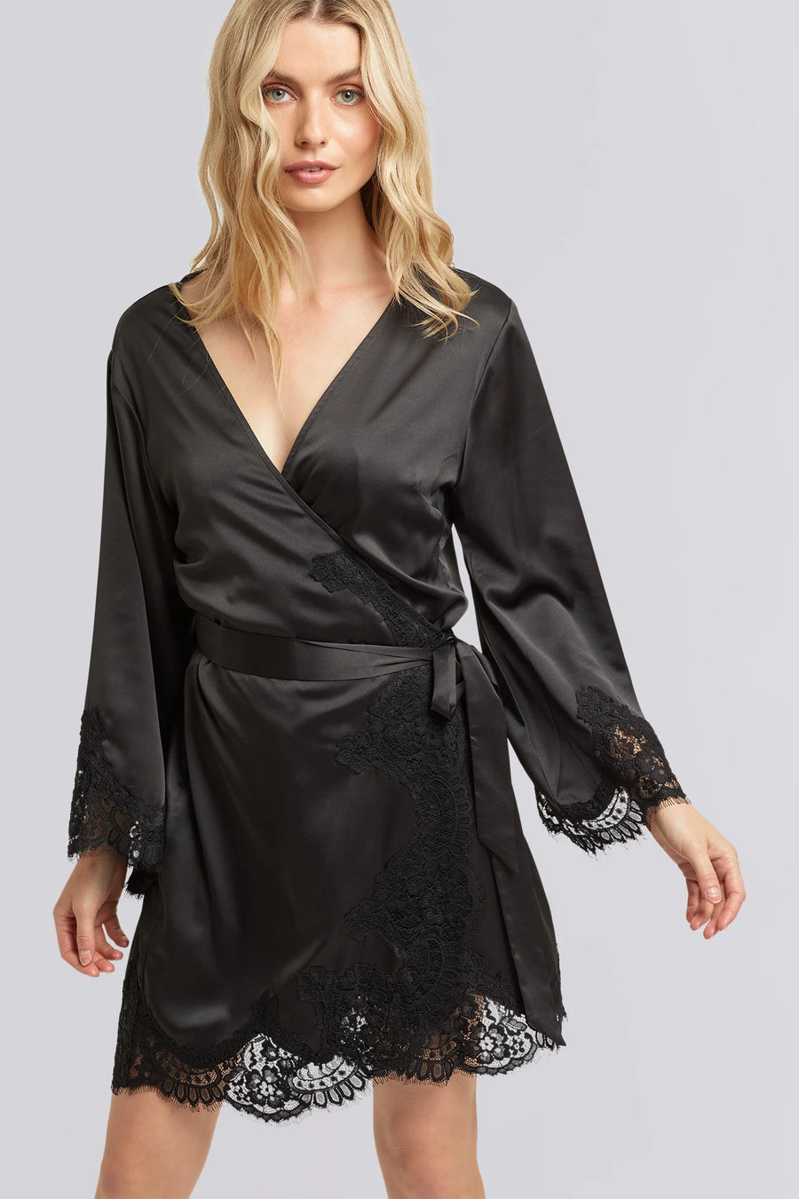 Black Sian Robe