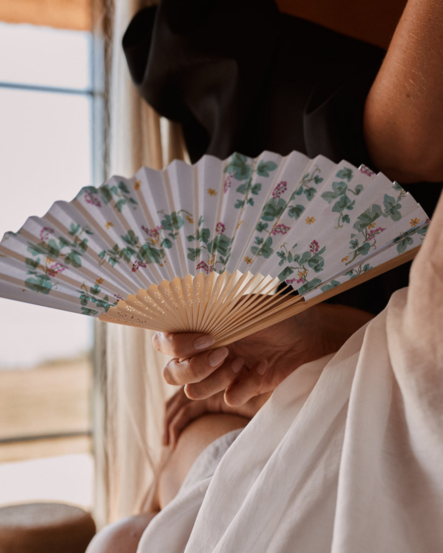 Wedding online fan supplies