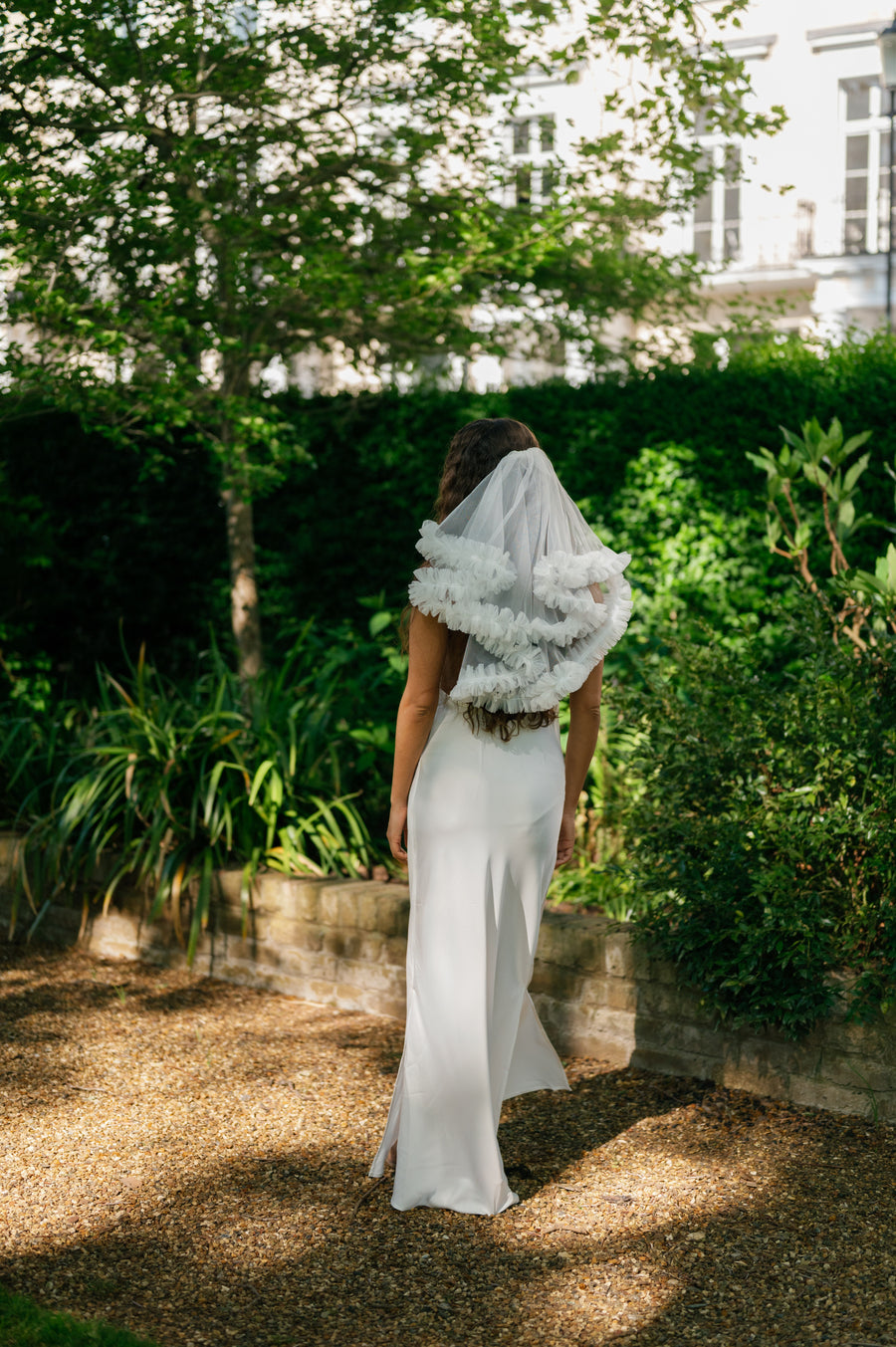 Ruffle Trim Mini Veil