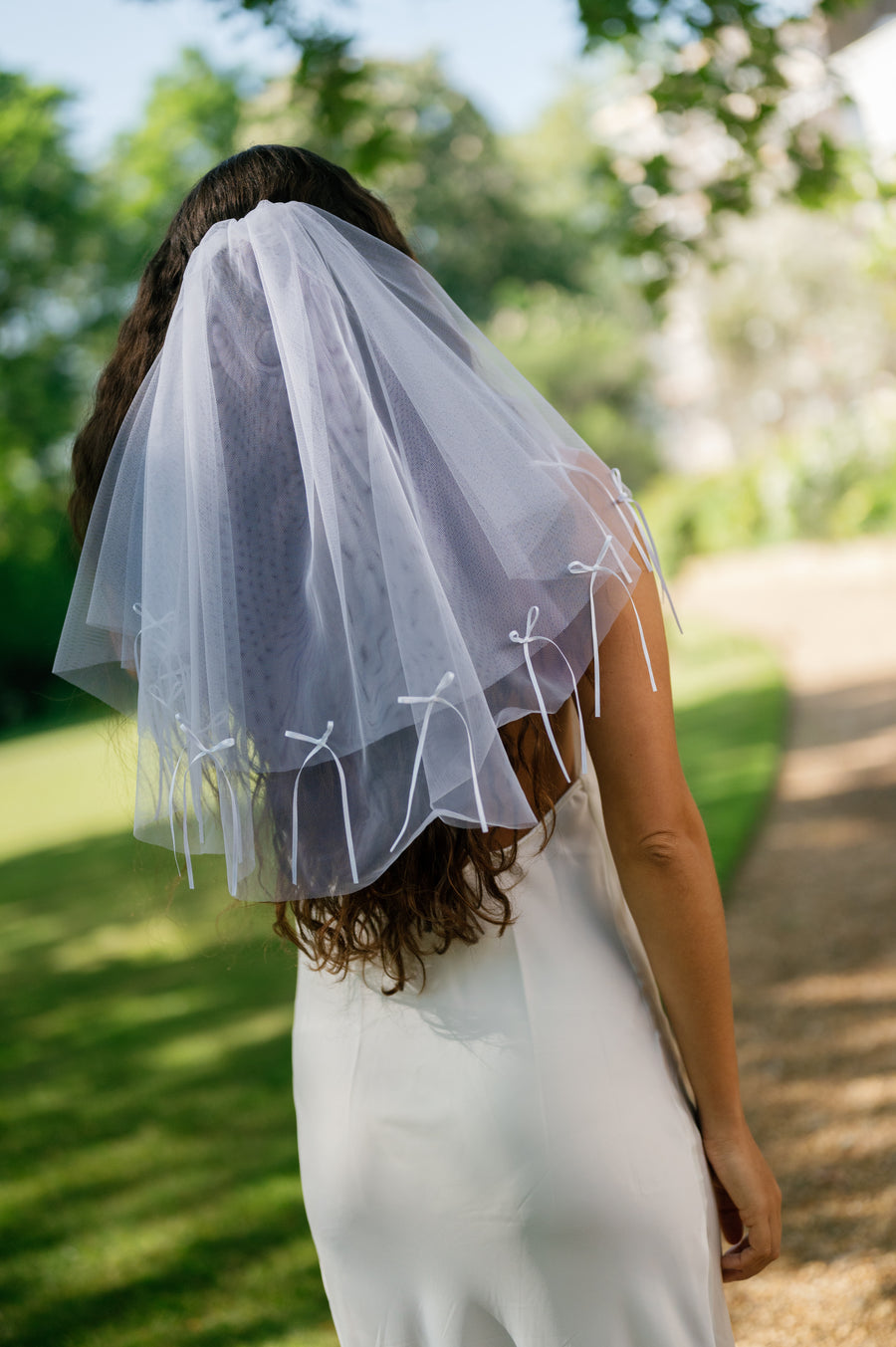 Penny Mini Bow Veil
