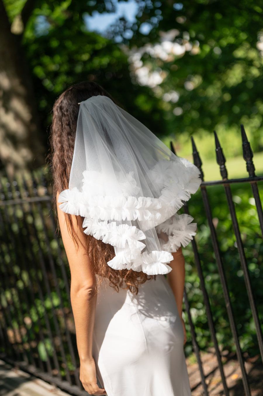 Ruffle Trim Mini Veil