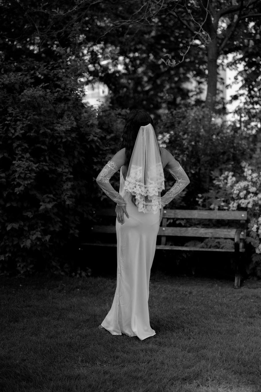 Mini Lace Trim Veil