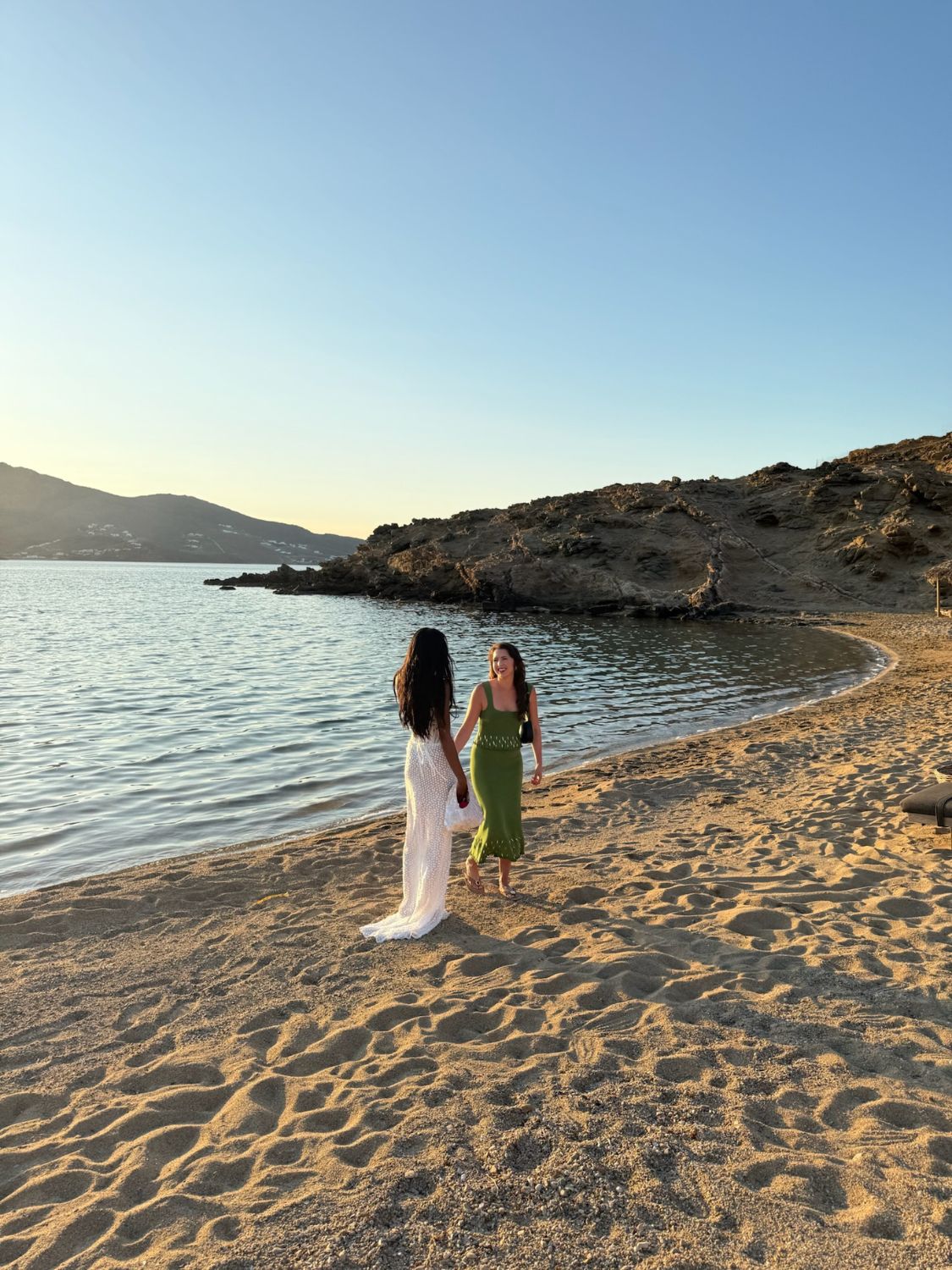 1 REAL BRIDE'S MYKONOS HEN DO MAGIC