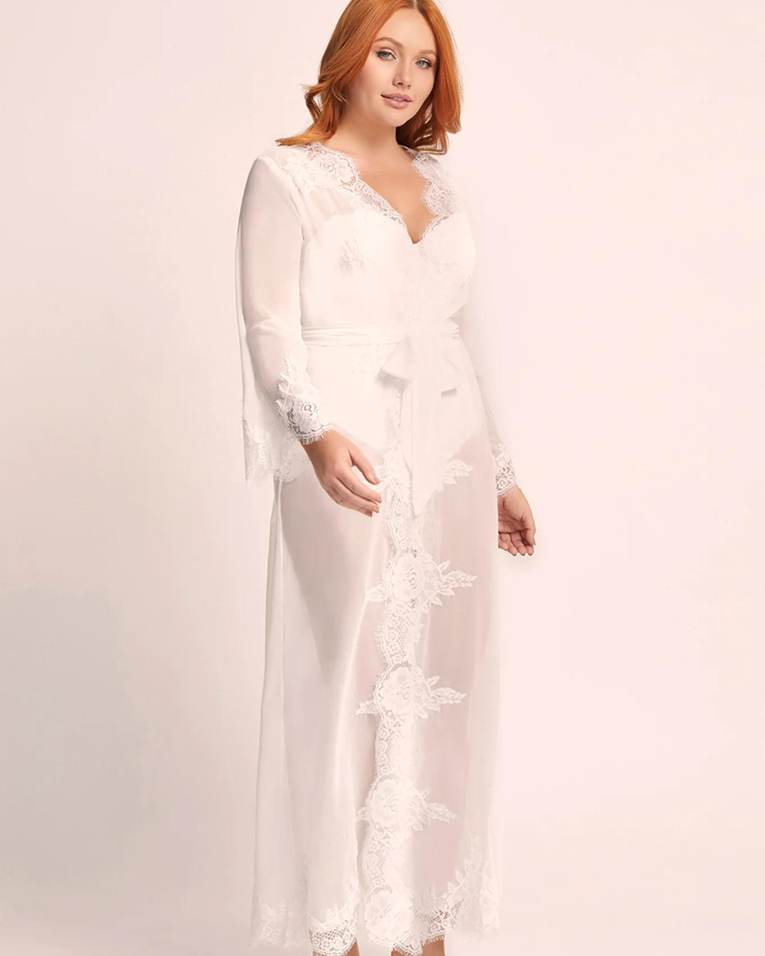 Helena Long Lace Robe – Gigi & Olive