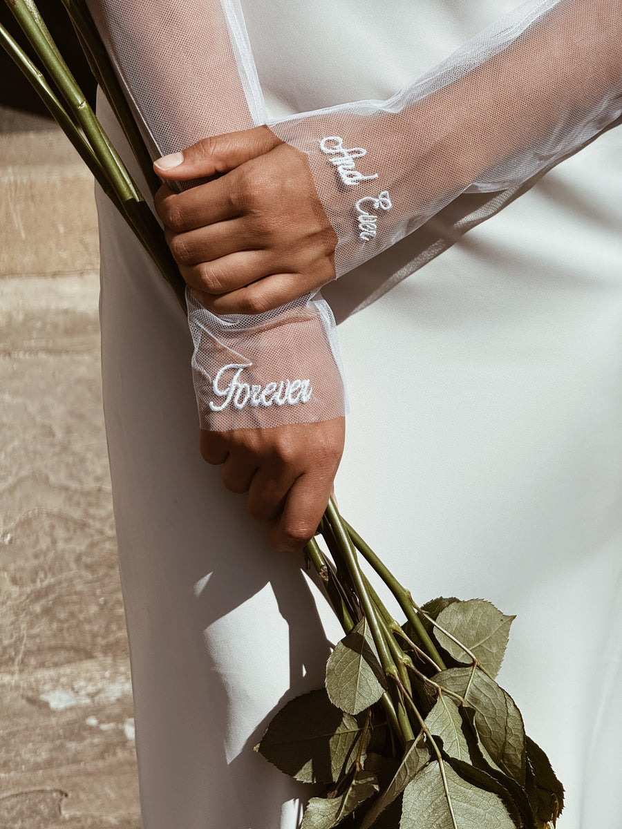 Embroidered Tulle Gloves