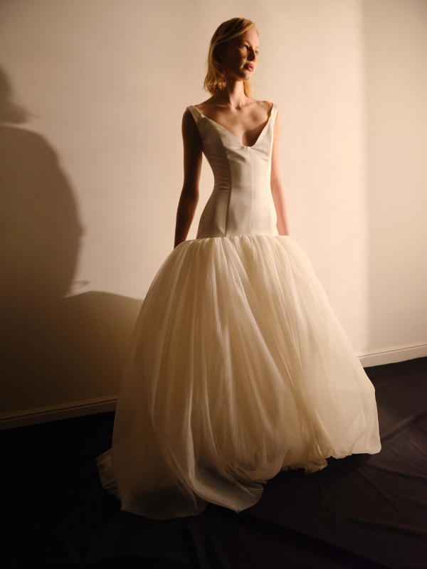 What Is a Trunk Show? Everything a Bride Needs to Know