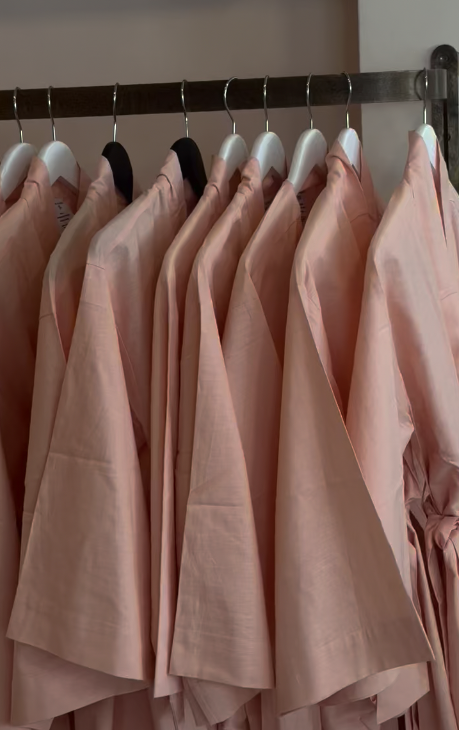 Blush Pink Isabella Linen Robe