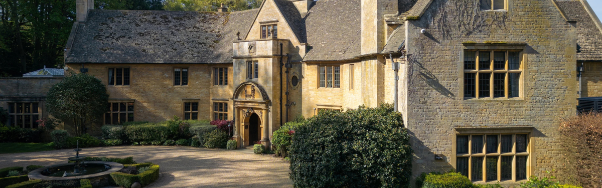 Foxhill Manor 