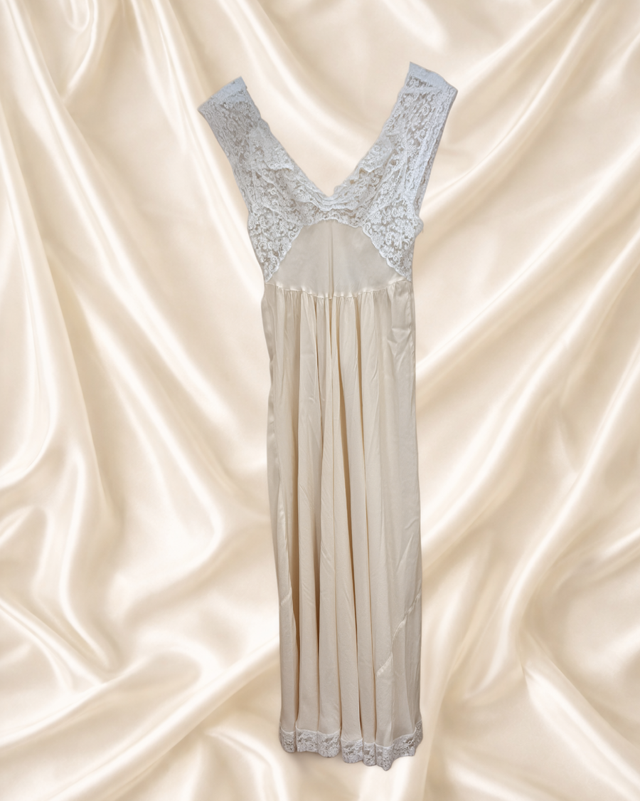 Vintage 1930's Ivory Silk Slip Dress Gigi & Olive Vintage 1930's Ivory Silk Slip Dress Gigi & Olive