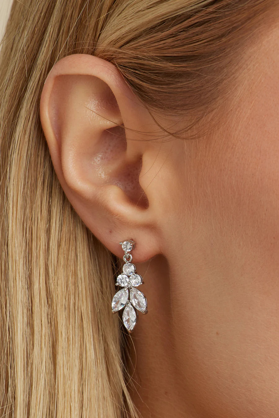 Vania Earrings