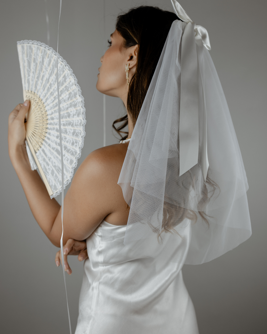 Ribbon Bow Veil