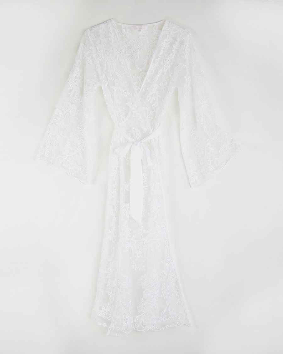 MADELEINE LONG LACE ROBE