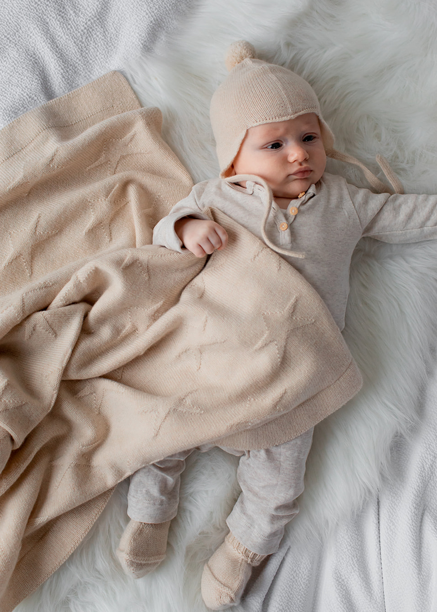 Cashmere Baby Set in Cream Gigi Olive